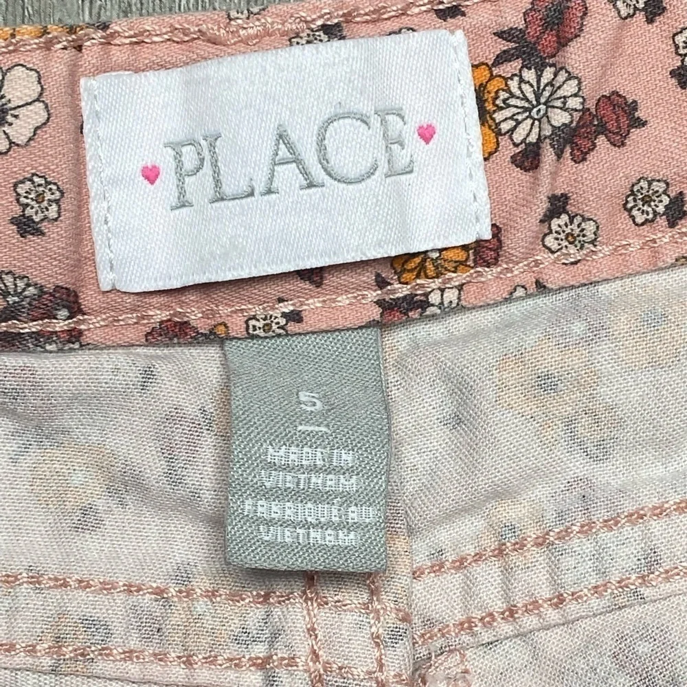 The Children’s Place Girl Floral Shorts Size 5